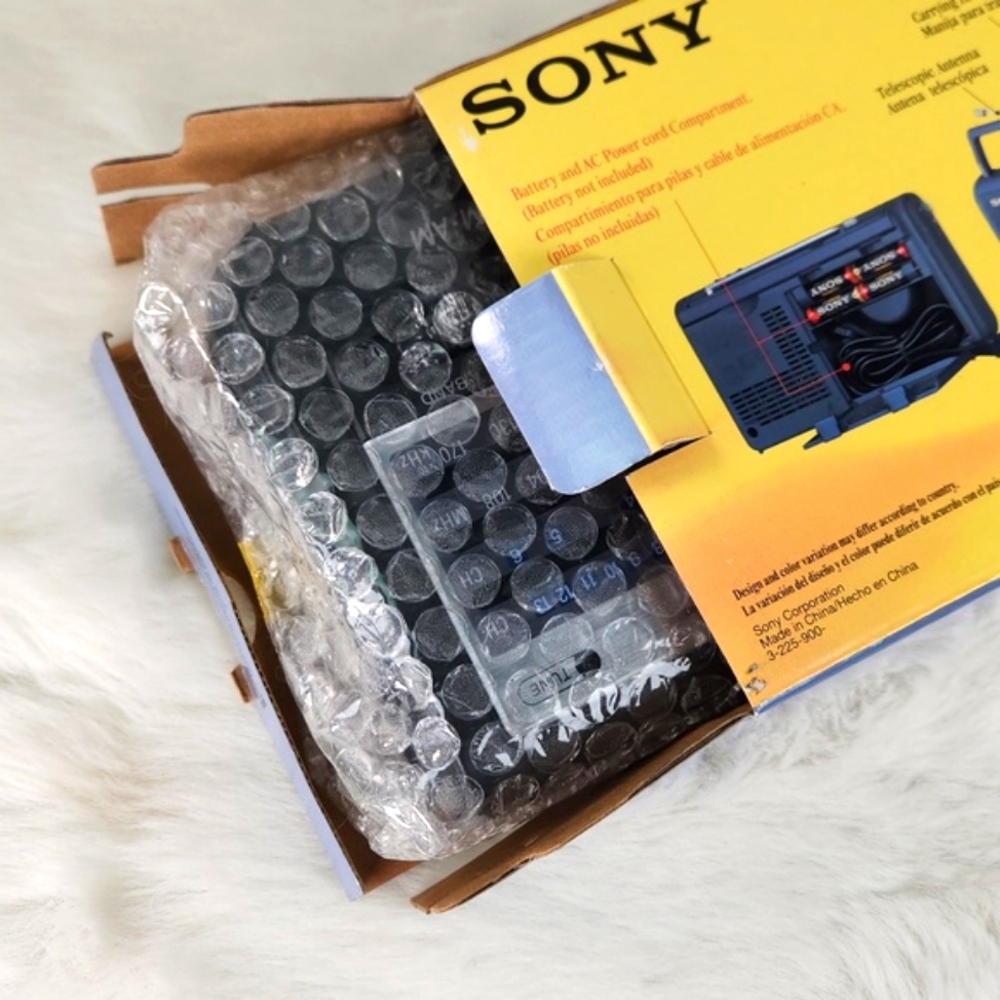 SONY ICF-36 TV/Weather/FM/AM/4 Band Radio VTG 2001 In Original box RARE - Picture 16 of 16